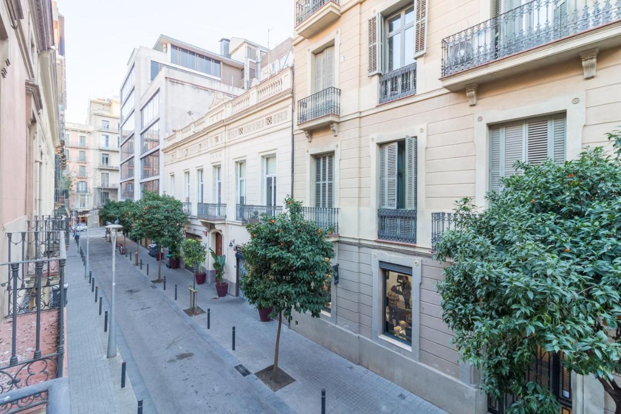 Key Paseo De Gracia Gaudi Y Miro Apartment Barcelona Exterior photo